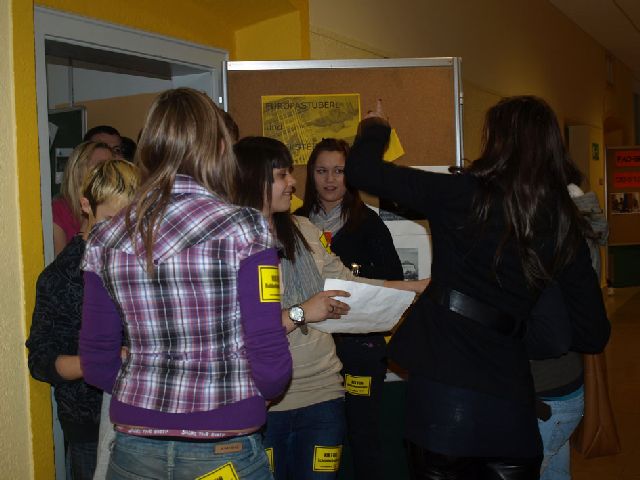 2010TdoT198