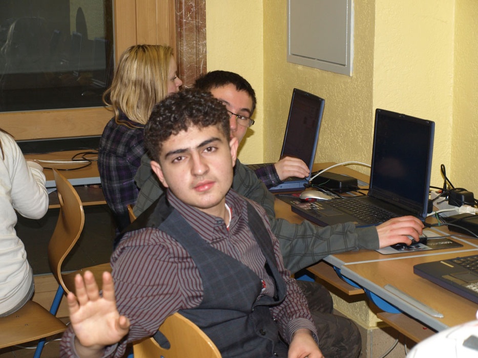 2009_10HZNSerie377